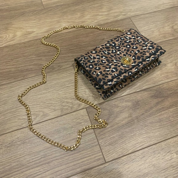 Leopard print purse - Picture 2 of 6